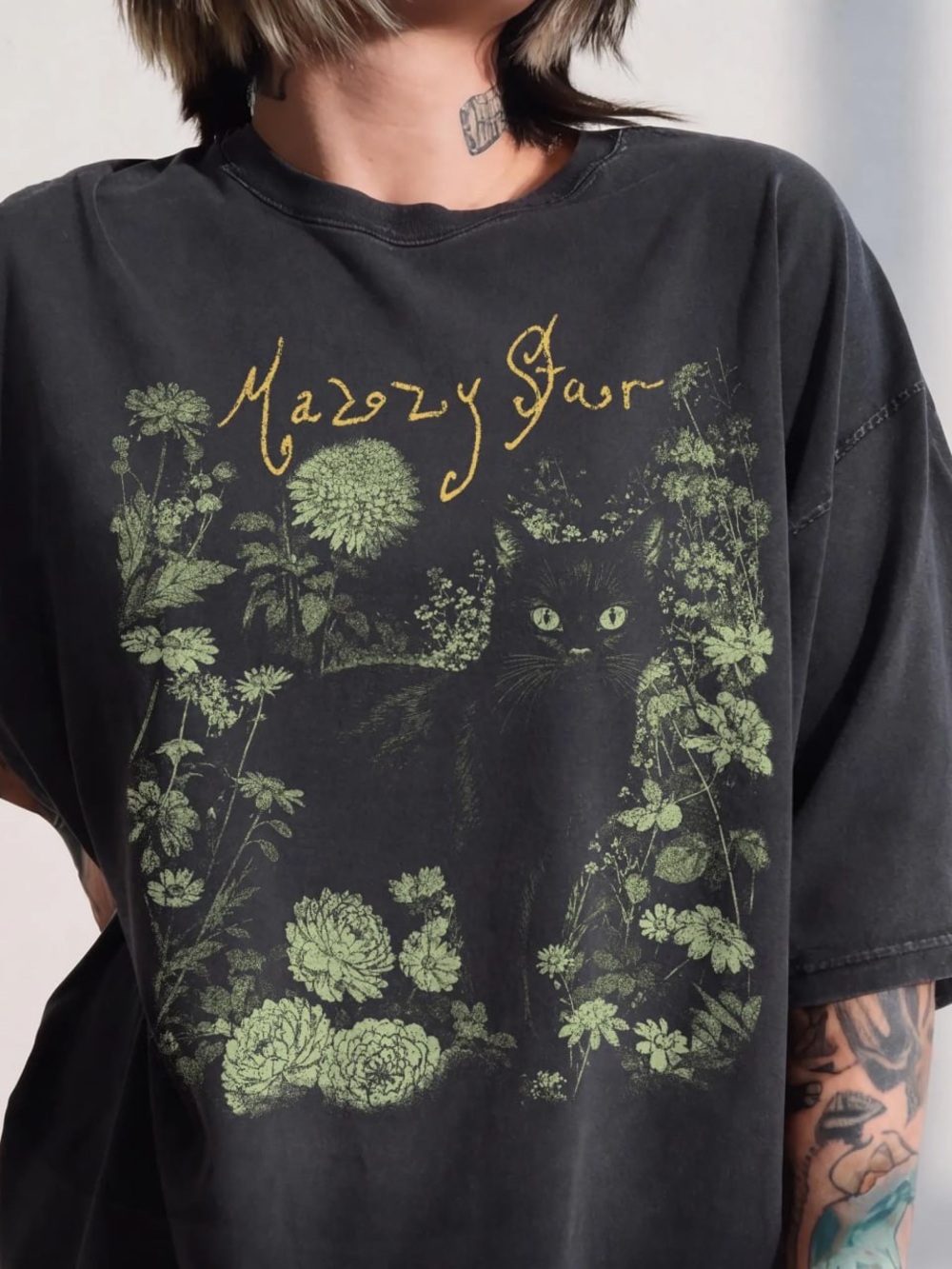 Black Mazzy Star Cat Floral Graphic Tee - Black with Green Print